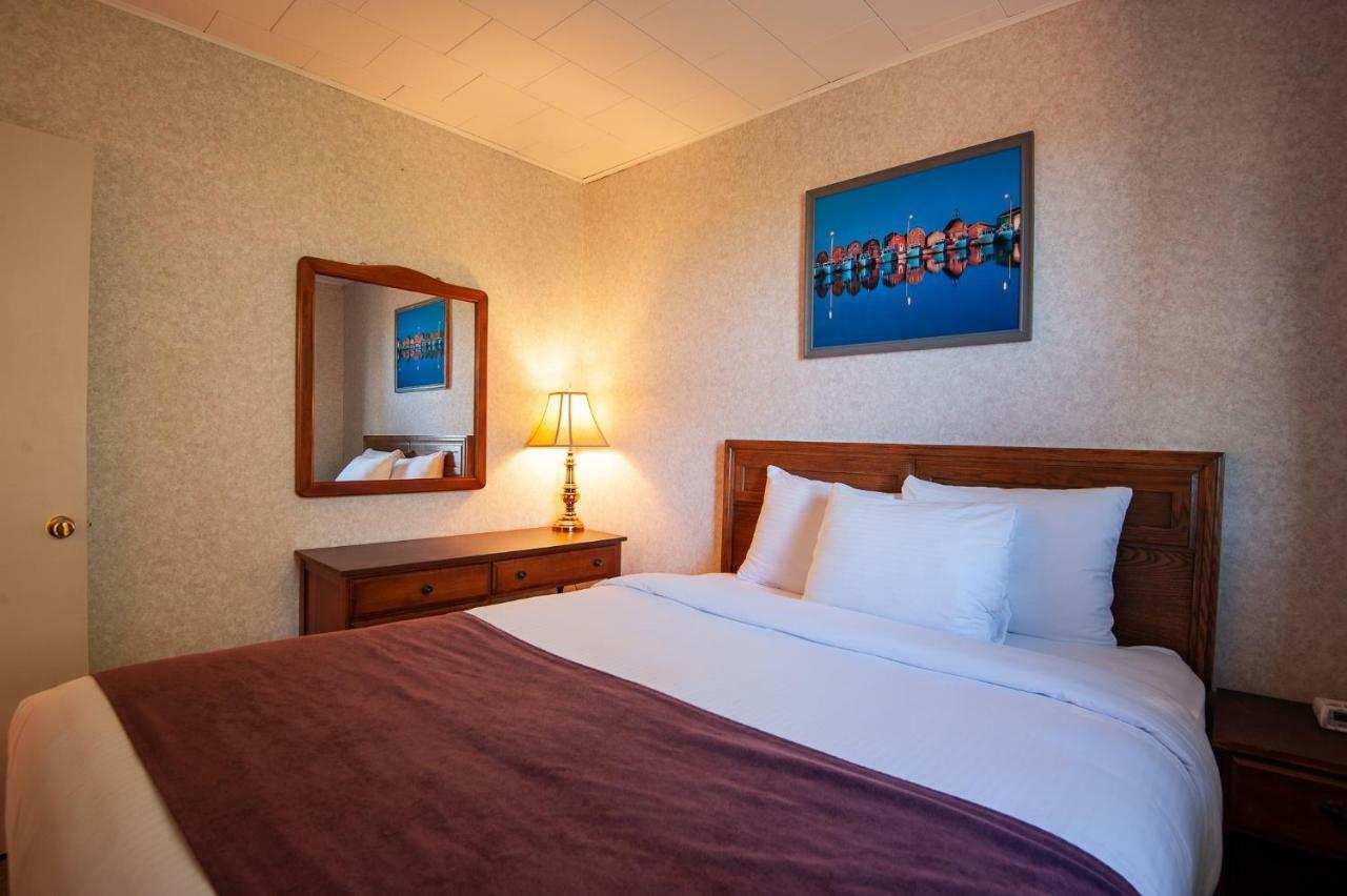 Dutch Inn Cornwall Luaran gambar